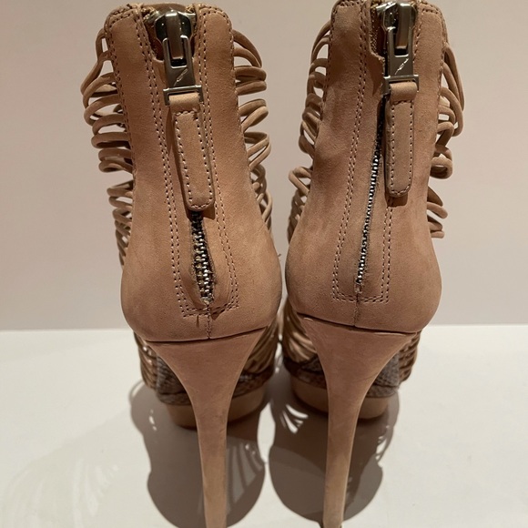 Brian Atwood BFFRONTERA Heels Size 6 - Picture 4 of 7